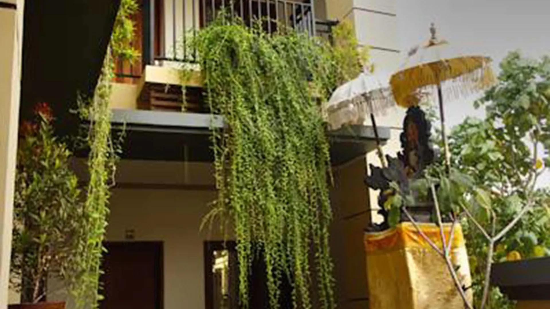 Graha Chania Legian Kuta